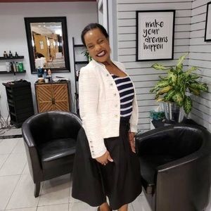 Meet your Posher, Noreen